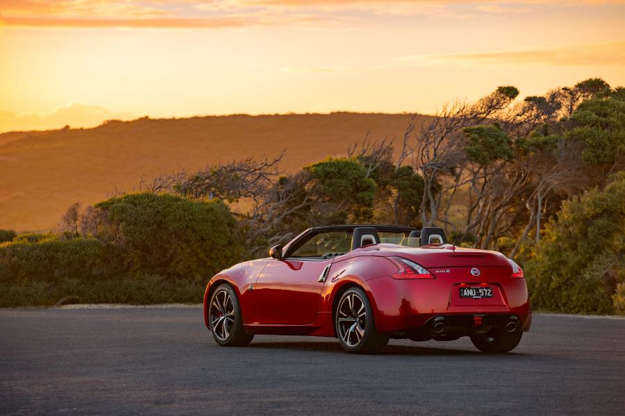  Nissan 370Z Roadster (Z34) 2012 года  (AU) (фото 8 из 33)